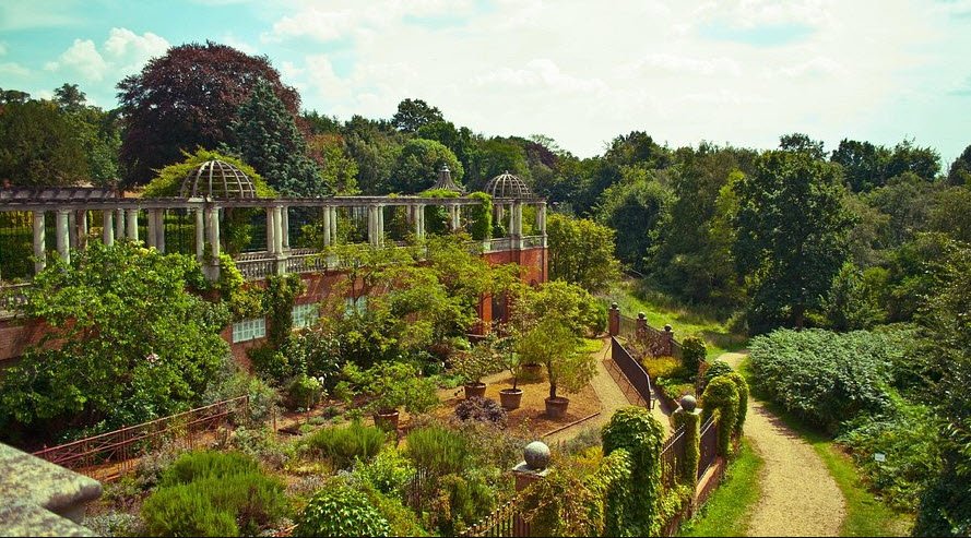 The Hill Garden and Pergola, United Kingdom